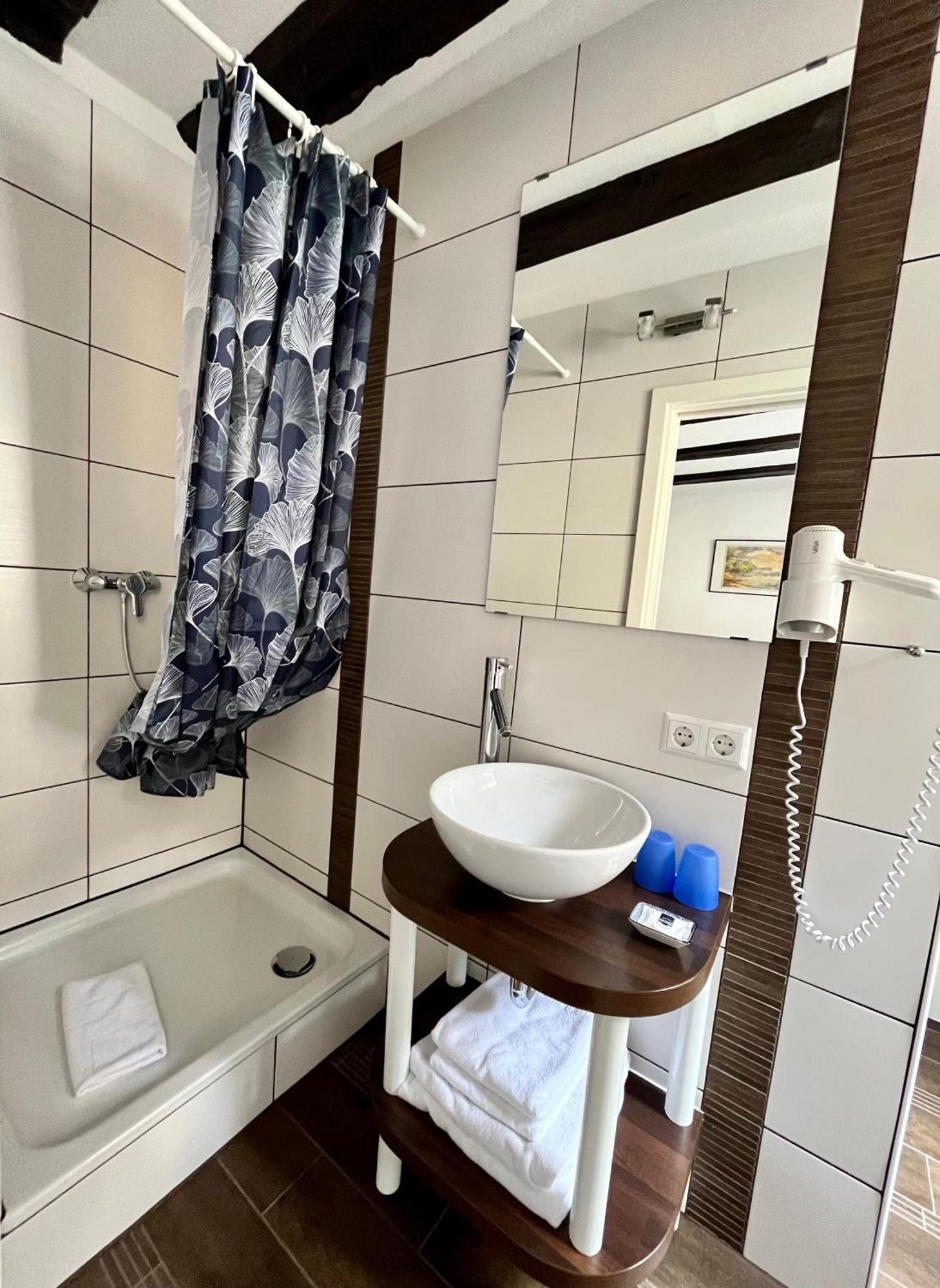 Gaestehaus Am Hafen Meersburg Ngoại thất bức ảnh