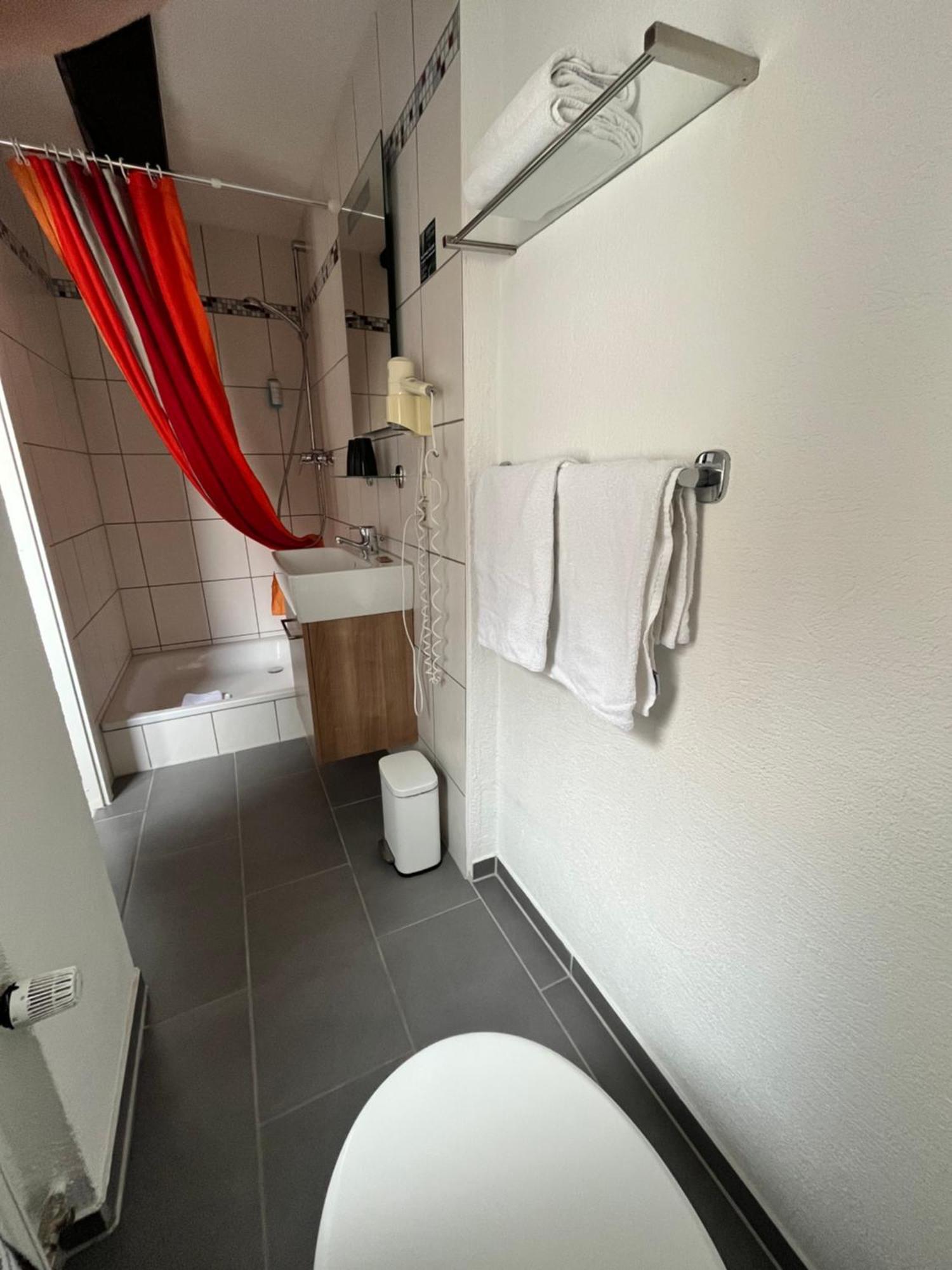 Gaestehaus Am Hafen Meersburg Ngoại thất bức ảnh